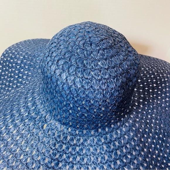 Women's Blue Wide-Brimmed Sunhat - Picture 2 of 4